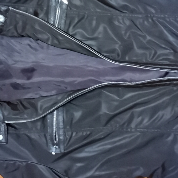 Jacket - Picture 2 of 5